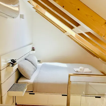 Downtown Retreat Апартаменты