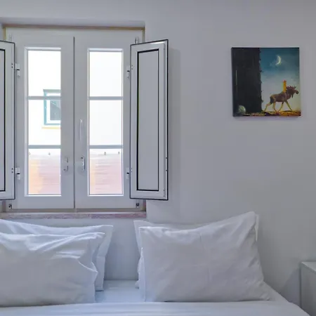 Downtown Retreat Лиссабон