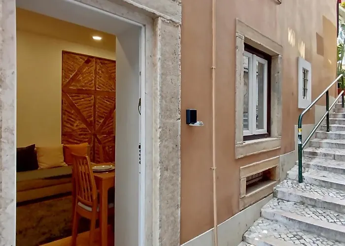 Downtown Retreat Апартаменти Лісабон
