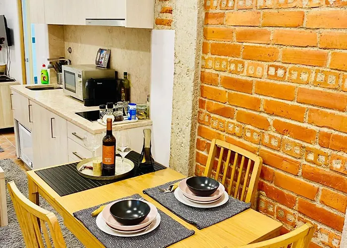 Downtown Retreat Апартаменти *